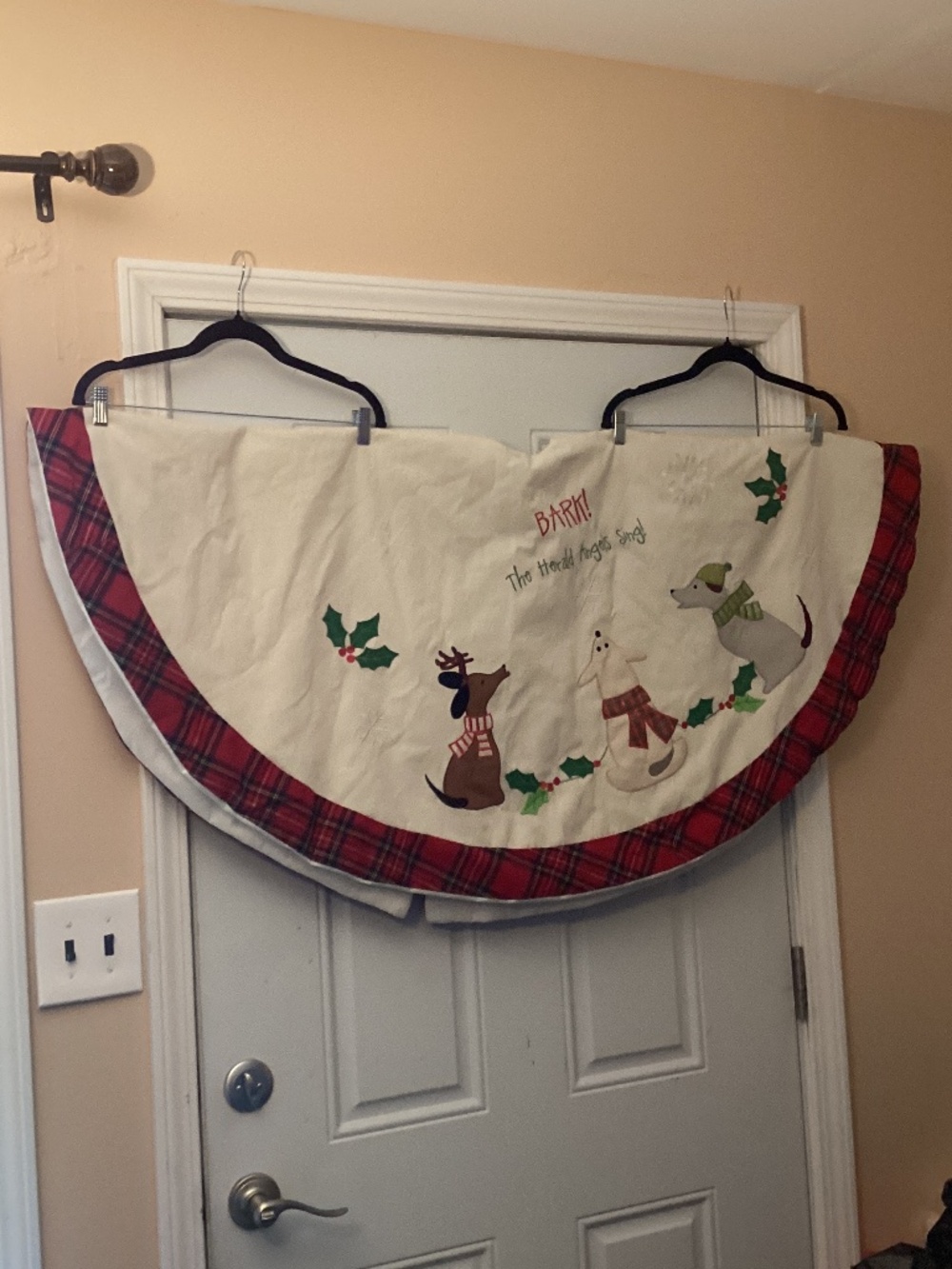 Jingles & Joy DOG Christmas Tree Skirt BARK THE HERALD ANGELS SINGS 50 inches